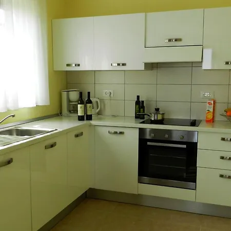 Apartment Smaragdna Villa Yourcroatiaholiday
