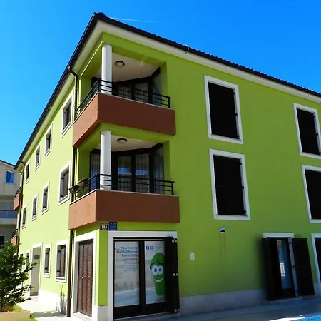 Smaragdna Yourcroatiaholiday Apartmán *