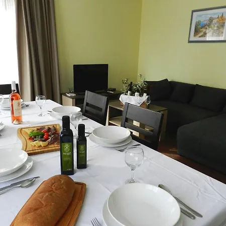 Smaragdna Yourcroatiaholiday
